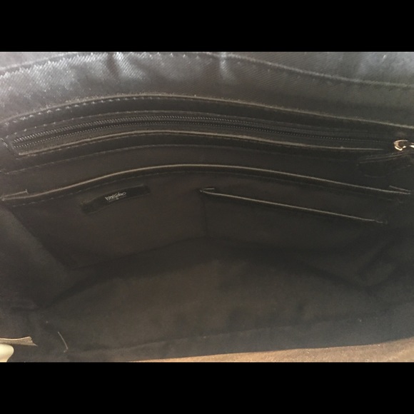 Large Mossimo purse - Picture 3 of 4